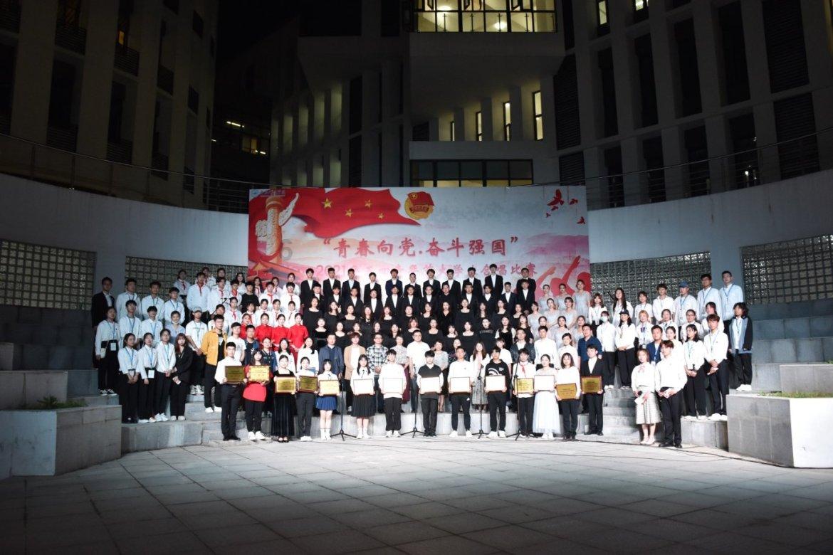 自媒体能快速赚钱吗游戏画面
